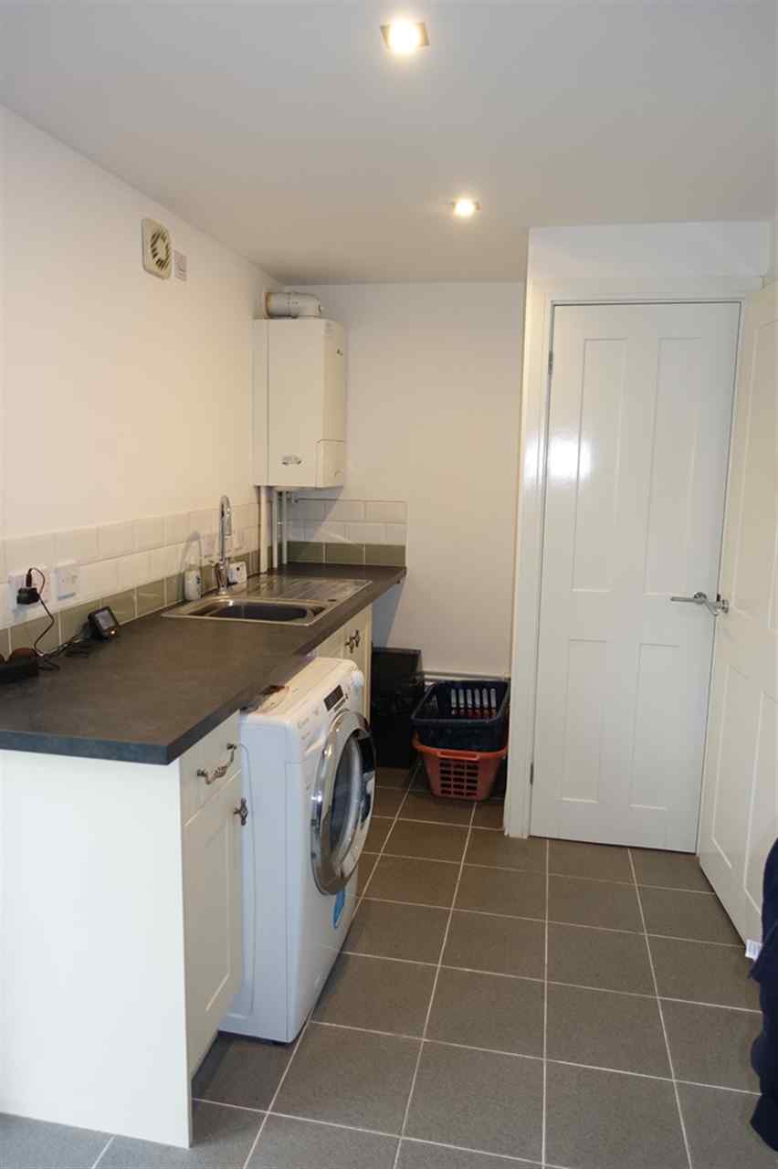 resized-2349823-Utility Room.JPG